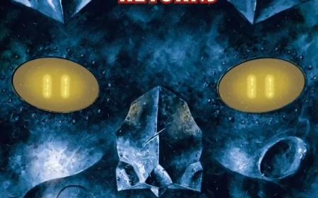 Giant Robot Hellboy Returns #1