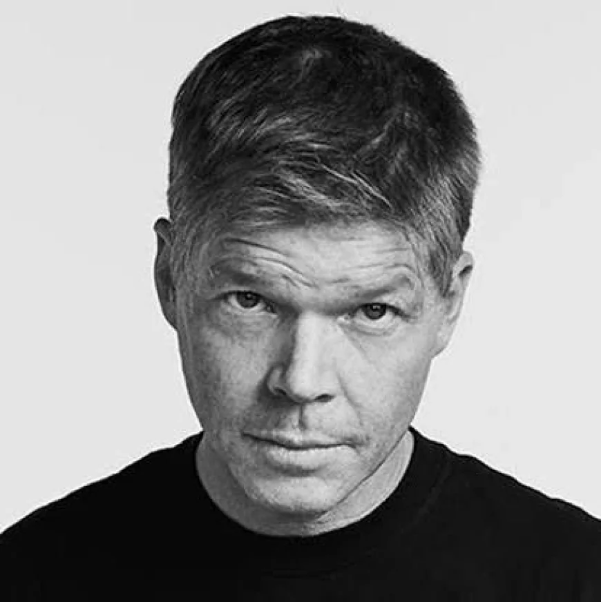 Rob Liefeld champions comics as Netflix tries to destroy them?